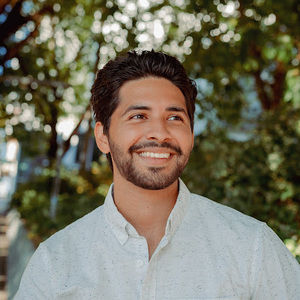 Meet your Posher, Javier